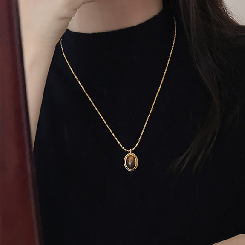 Maillard Oval Tiger Eye Necklace