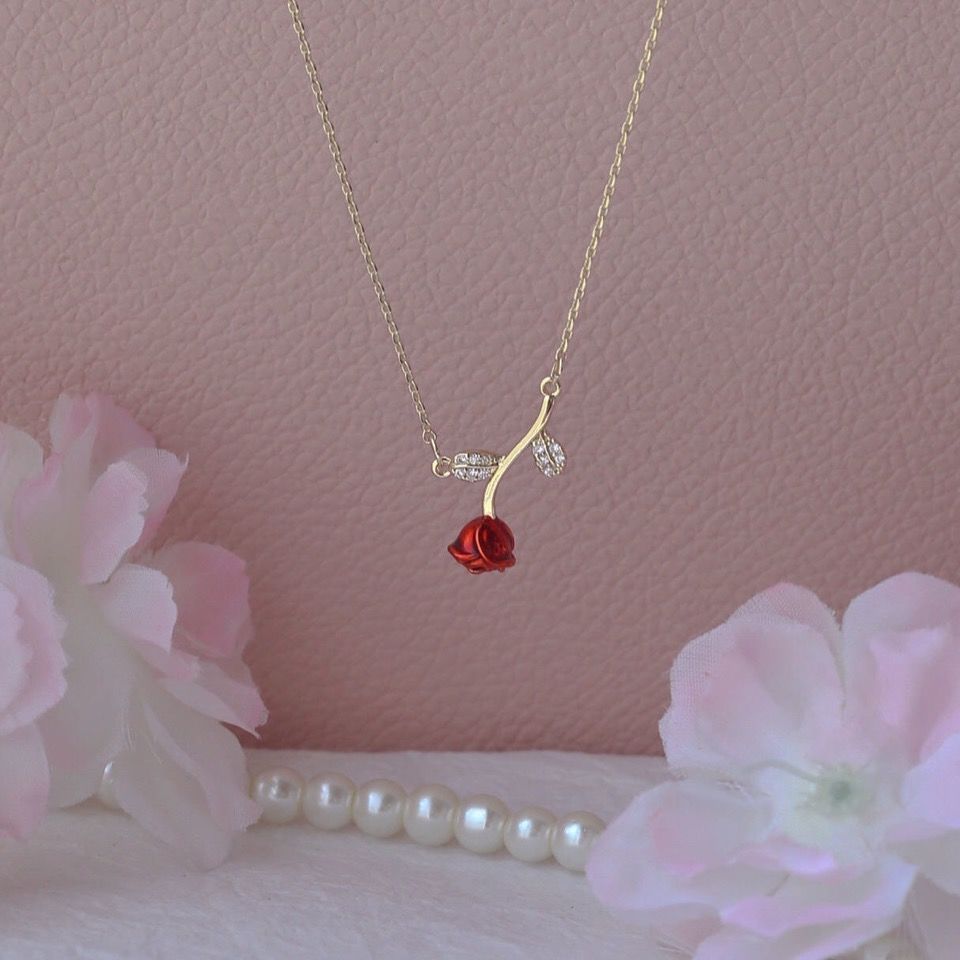 Rose Wine Red Exquisite Refined Grace Zircon Necklace