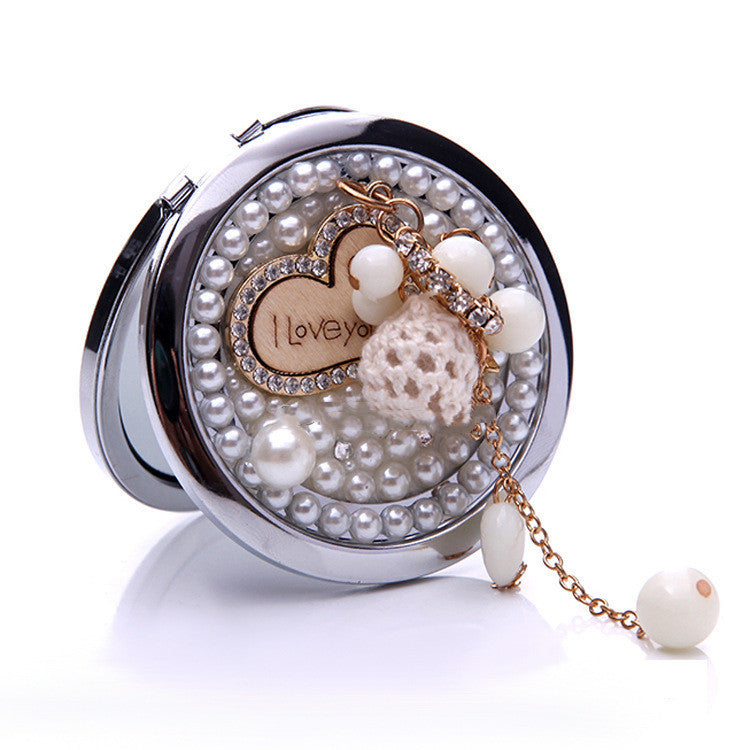 Diamond Love Tassel Carry Make-up Mirror